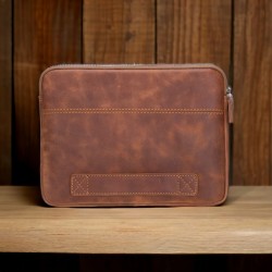 Awe 14 inç MacBook Ve Pc Uyumlu Deri Kılıf TN2 Kahve