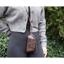 Riviera Deri Askılı Gözlük Kılıfı Kahverengi